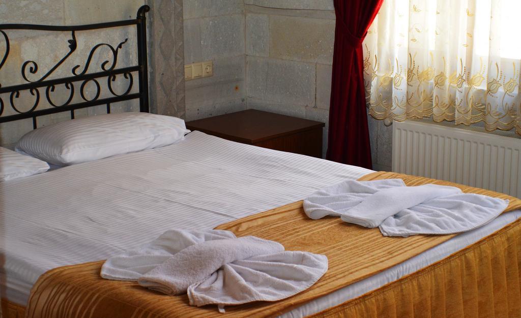 Cappadocia Stone Palace Гьореме Екстериор снимка