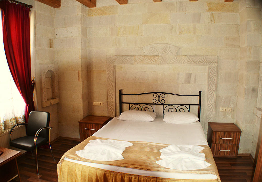 Cappadocia Stone Palace Гьореме Екстериор снимка