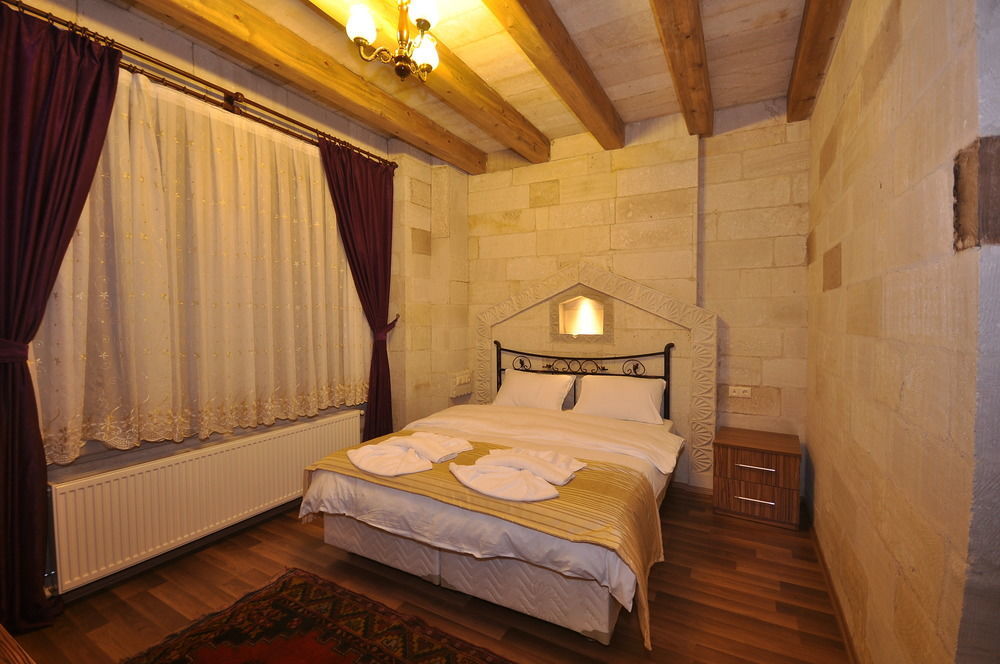Cappadocia Stone Palace Гьореме Екстериор снимка