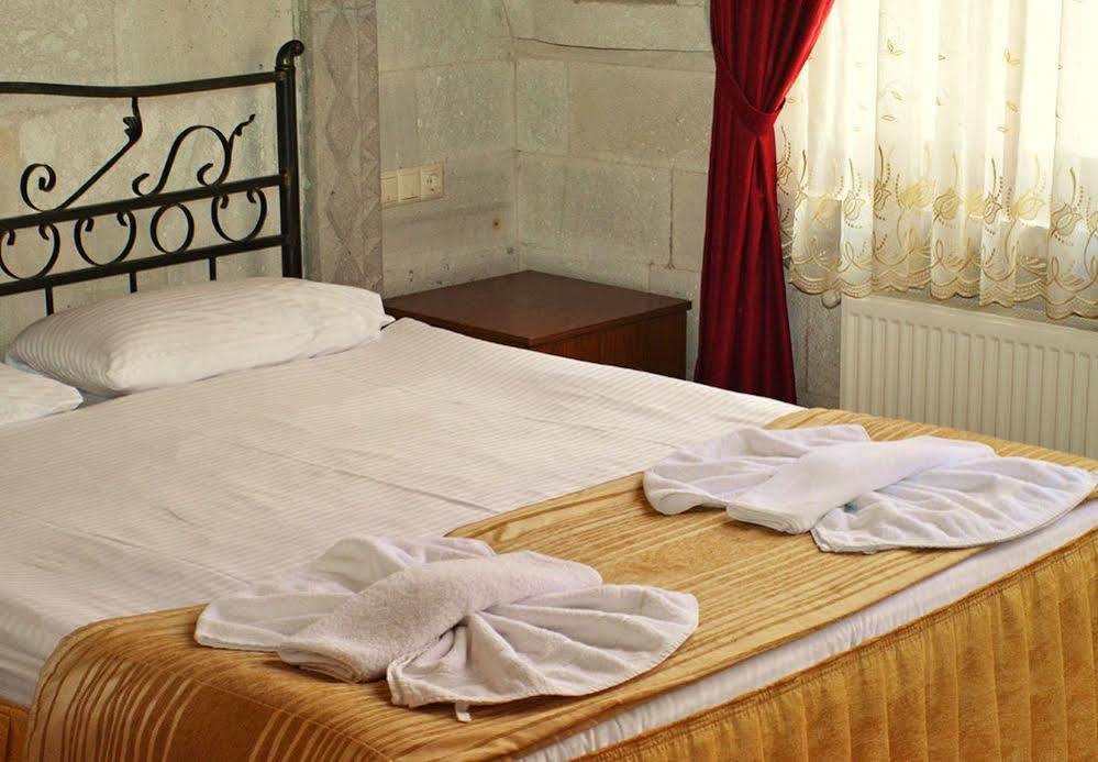 Cappadocia Stone Palace Гьореме Екстериор снимка